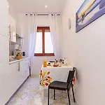 Appartement 2 *