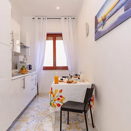 Apartamento 2 *
