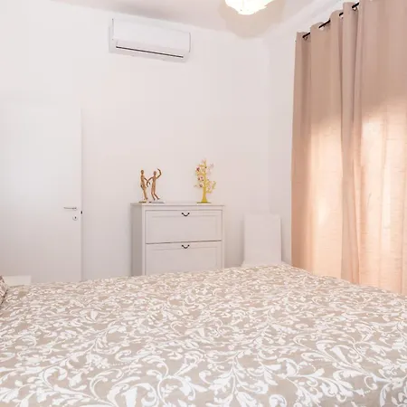 2 Apartment